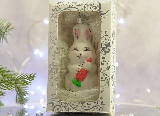 Кролик з морковою білий (формовий)
