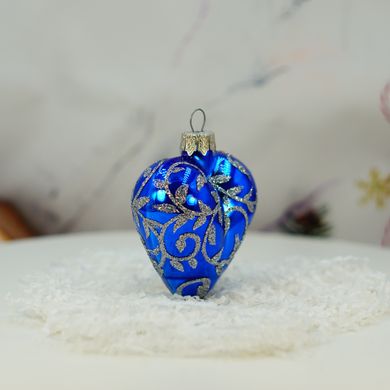 Blue heart with pattern