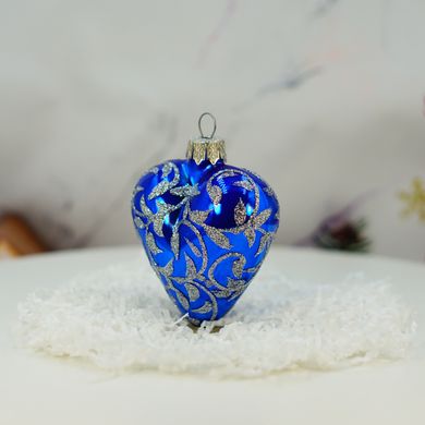 Blue heart with pattern